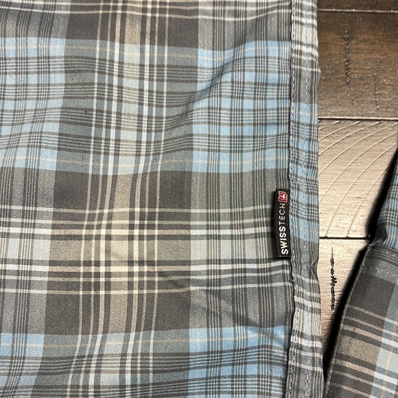 Swiss tech plaid long sleeve - Picture 4 of 4